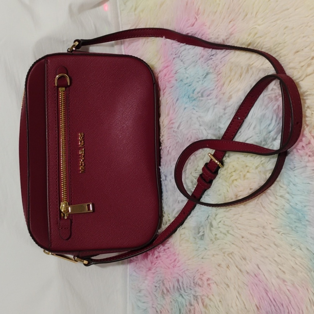 (#1) SALE! NWOT Michael Kors Merlot Crossbody Bag W Gold Hardware